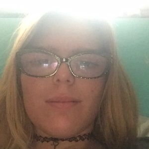 Meet your Posher, Caelinn